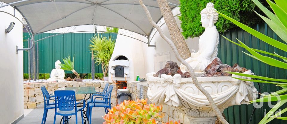 House T5 in São Brás de Alportel of 303 m²