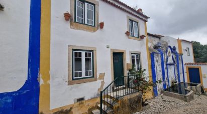 Maison T2 à Santa Maria, São Pedro e Sobral da Lagoa de 130 m²