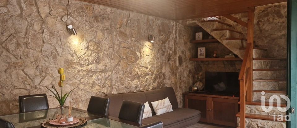 Moradia T2 em Santa Maria, São Pedro e Sobral da Lagoa de 130 m²