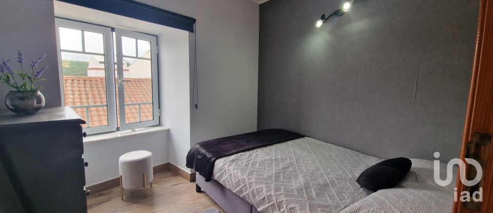 Moradia T2 em Santa Maria, São Pedro e Sobral da Lagoa de 130 m²