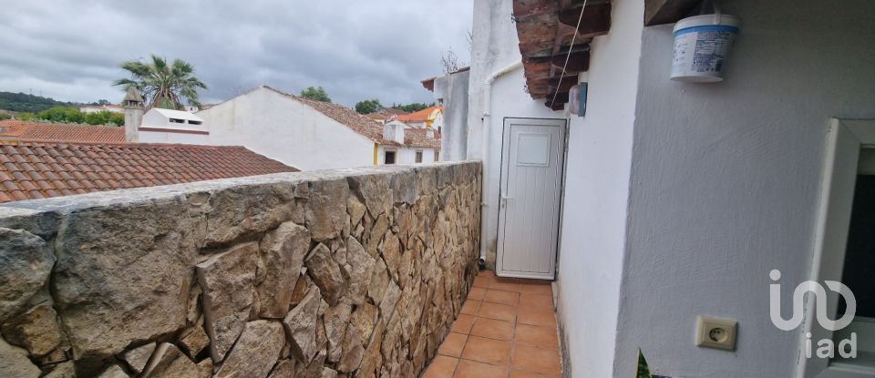 Moradia T2 em Santa Maria, São Pedro e Sobral da Lagoa de 130 m²