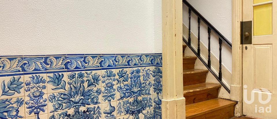 Maison T3 à Lordelo Do Ouro E Massarelos de 261 m²