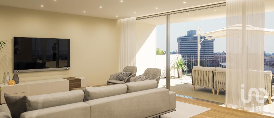 Appartement T2 à Glória E Vera Cruz de 85 m²