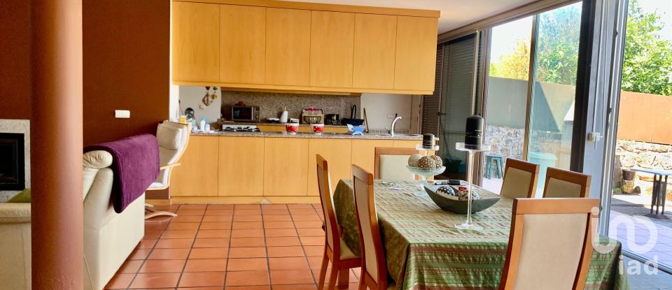 Moradia T3 em Oleiros de 162 m²