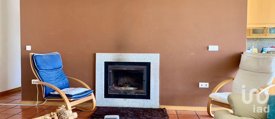 Moradia T3 em Oleiros de 162 m²