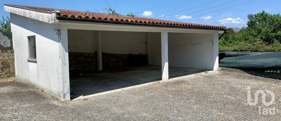 Moradia T3 em Oleiros de 162 m²