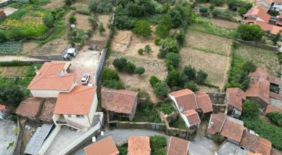 Maison de village T2 à Vila Nova de 250 m²