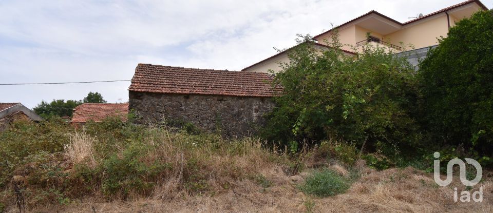 Maison de village T2 à Vila Nova de 250 m²