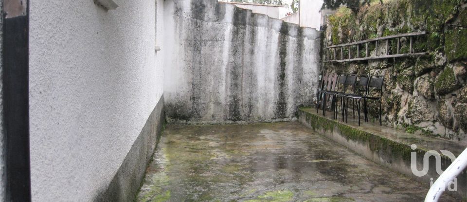 Maison traditionnelle T2 à Famalicão de 100 m²