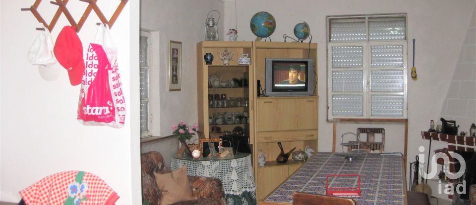 Maison traditionnelle T2 à Famalicão de 100 m²