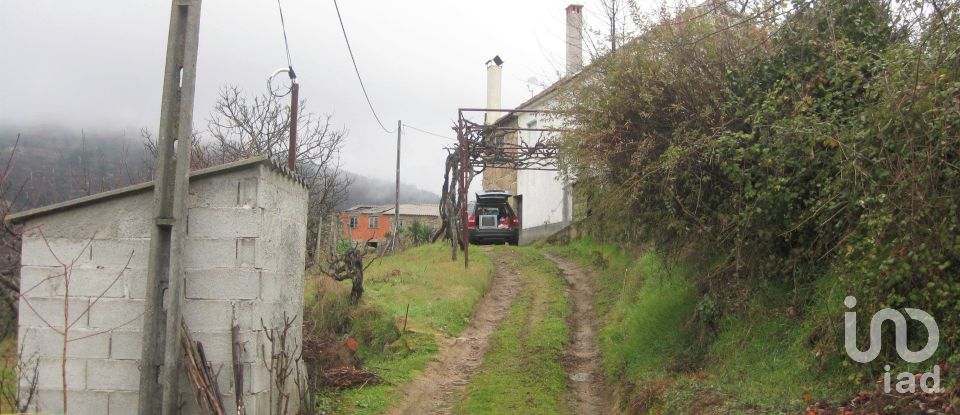 Maison traditionnelle T2 à Famalicão de 100 m²
