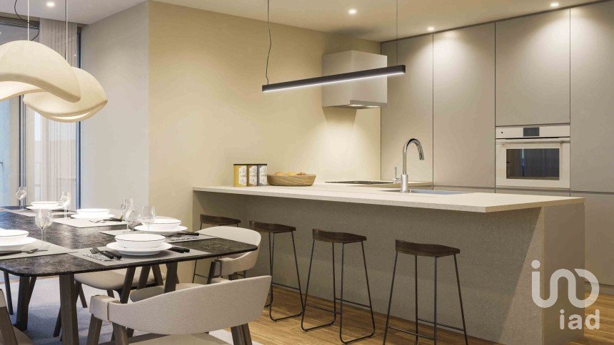 Apartamento T2 em Glória E Vera Cruz de 84 m²