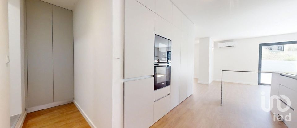 Moradia T4 em Gondomar (São Cosme), Valbom e Jovim de 380 m²