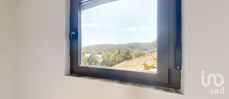 Moradia T4 em Gondomar (São Cosme), Valbom e Jovim de 380 m²