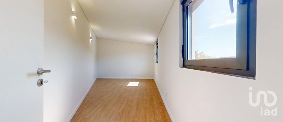 Moradia T4 em Gondomar (São Cosme), Valbom e Jovim de 380 m²