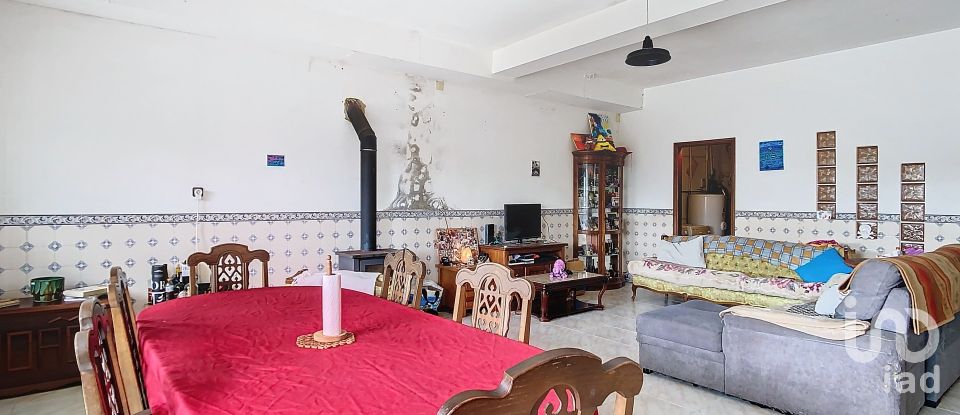 Casa T4 em Porto de Mós - São João Baptista e São Pedro de 325 m²