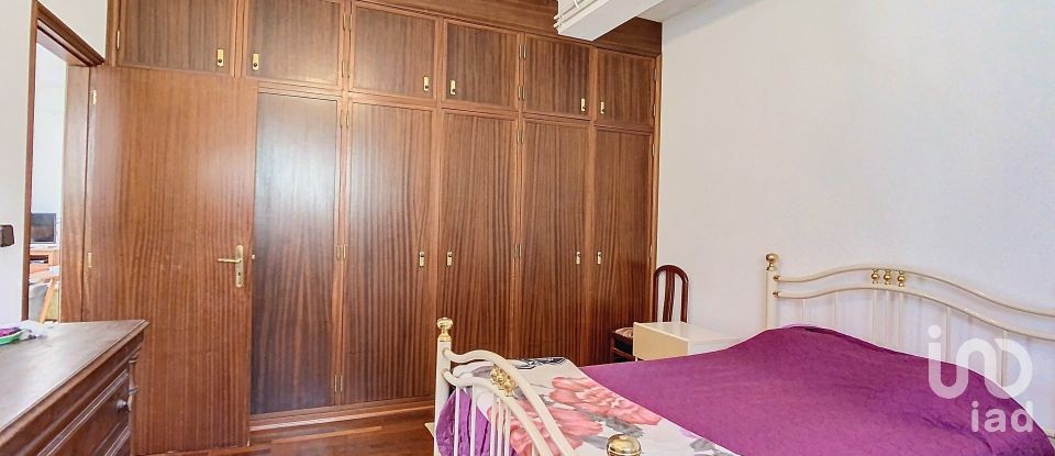 Casa T4 em Porto de Mós - São João Baptista e São Pedro de 325 m²