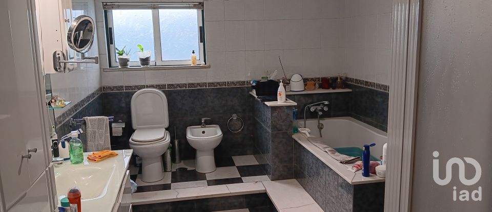 Maison T4 à Ferreira-a-Nova de 440 m²