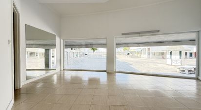 Shop / premises commercial in Oliveira do Bairro of 34 m²