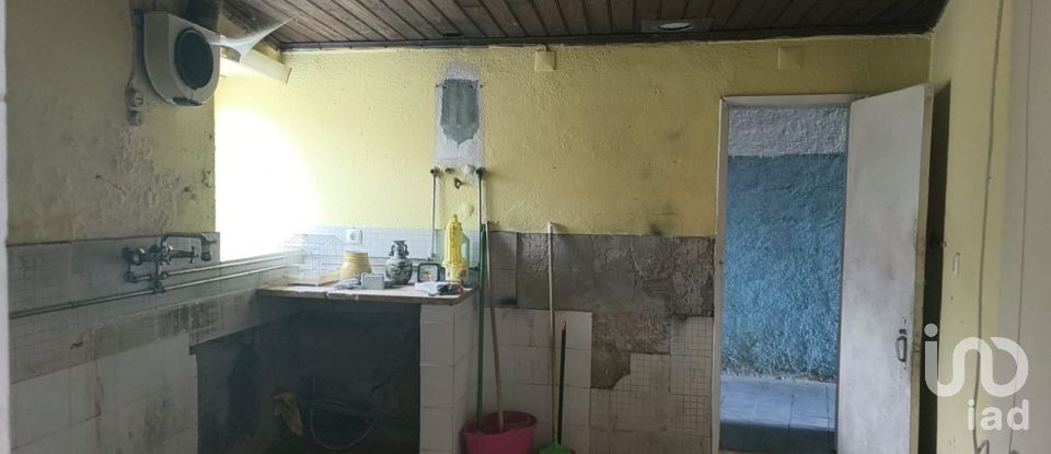 Maison T3 à Ervedal e Vila Franca da Beira de 58 m²