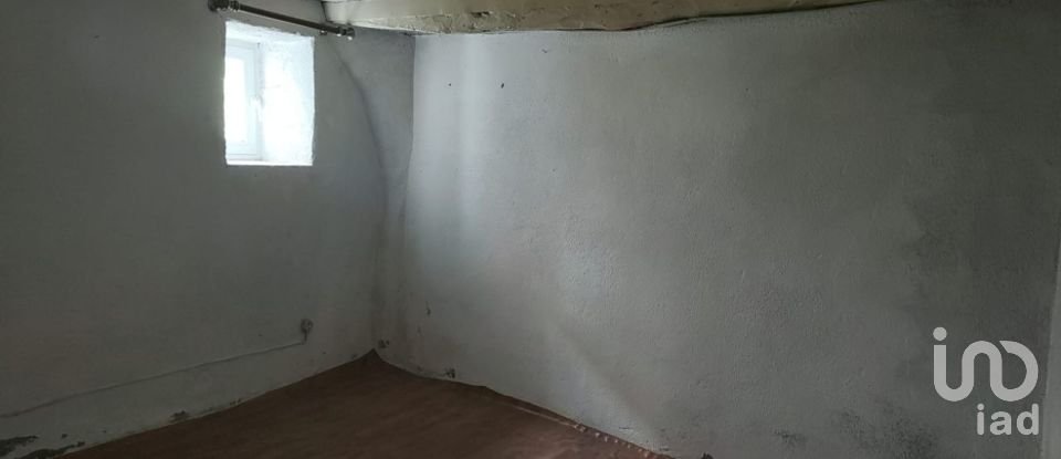 Maison T3 à Ervedal e Vila Franca da Beira de 58 m²