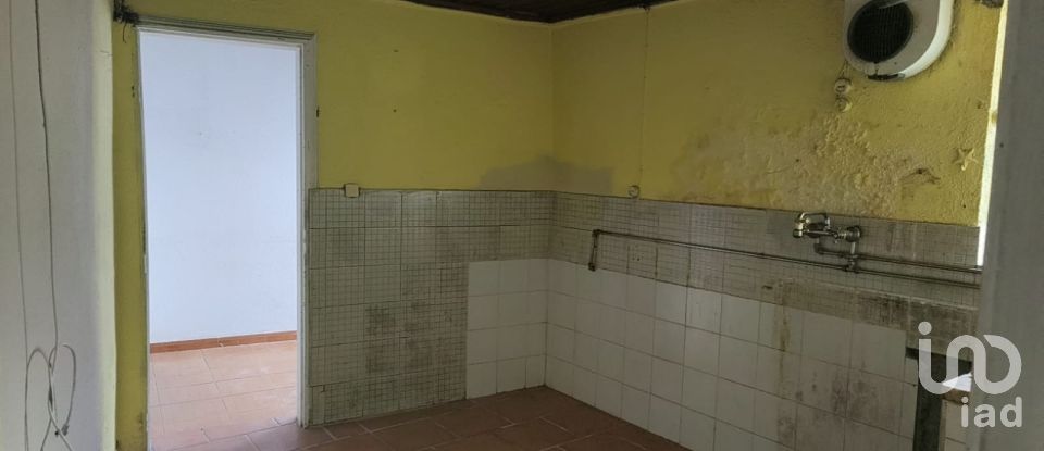 Maison T3 à Ervedal e Vila Franca da Beira de 58 m²