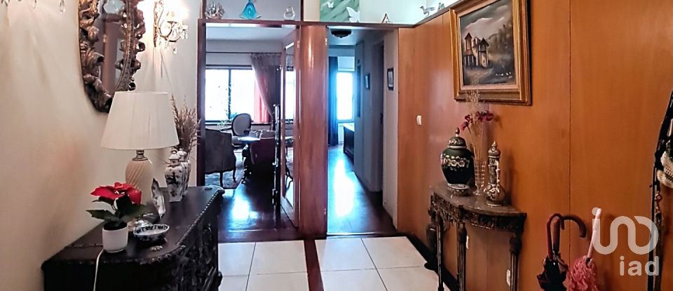 Apartment T3 in Matosinhos e Leça da Palmeira of 150 m²