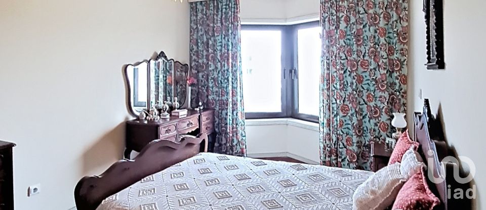 Apartment T3 in Matosinhos e Leça da Palmeira of 150 m²