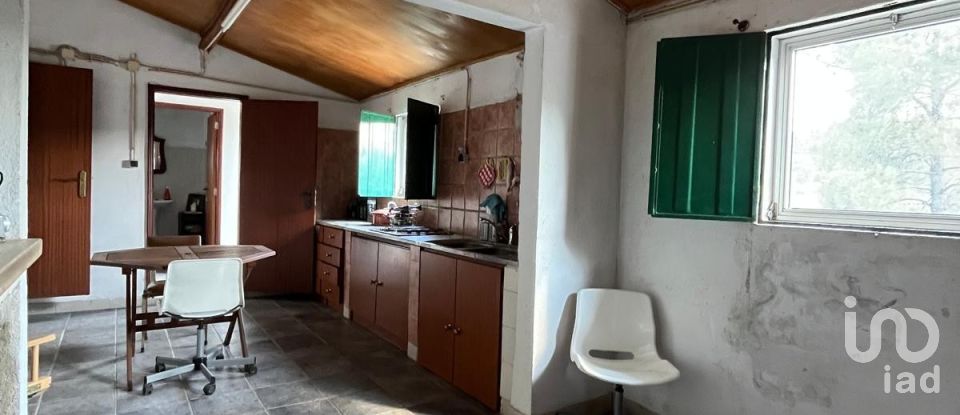 Maison T2 à Salgueiro do Campo de 133 m²