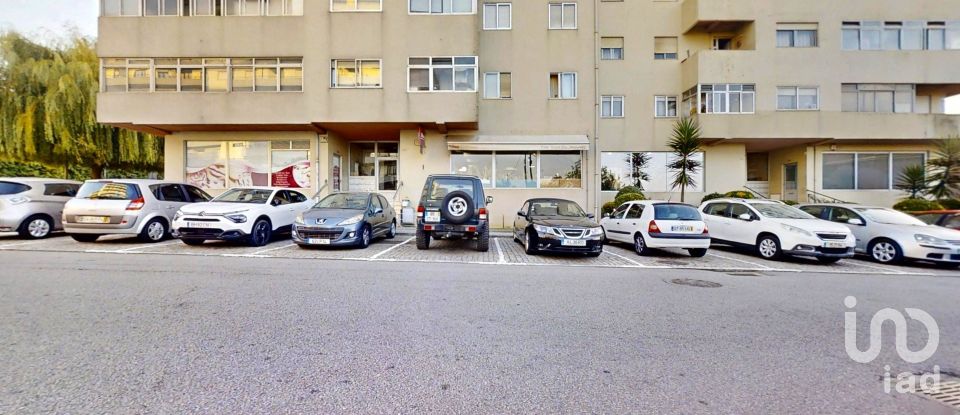 Boutique/Local commercial à Mafamude e Vilar do Paraíso de 95 m²