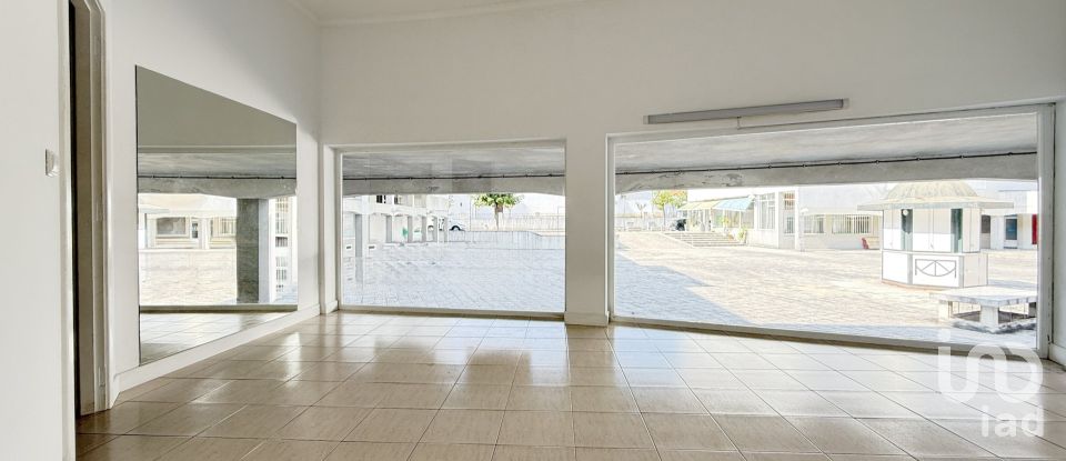 Shop / premises commercial in Oliveira do Bairro of 34 m²