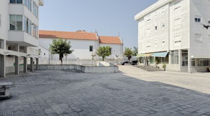 Boutique/Local commercial à Oliveira do Bairro de 34 m²