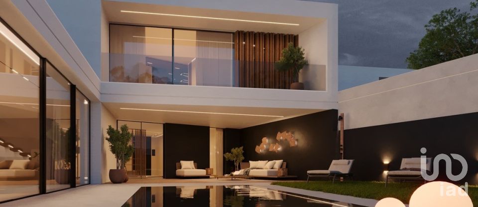 Maison T4 à Milheirós de 492 m²