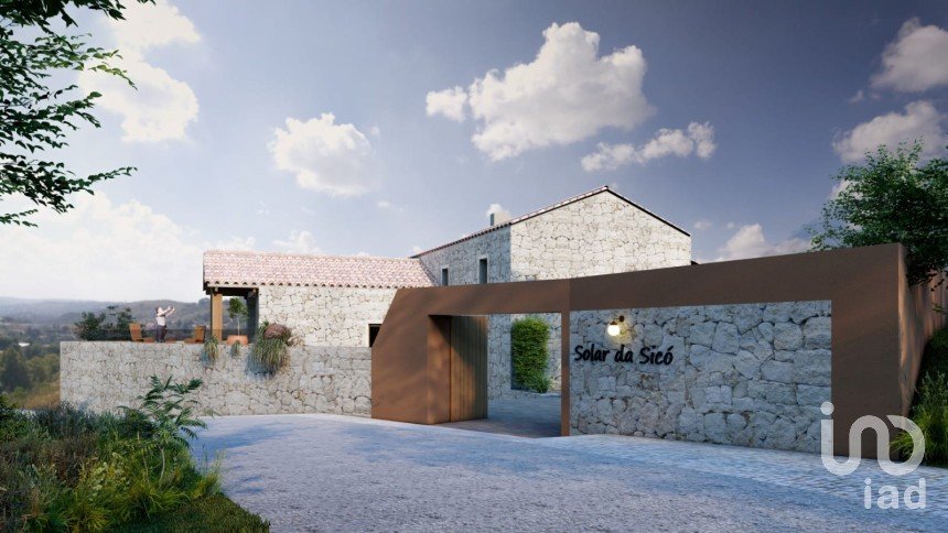 House T3 in Redinha of 249 m²