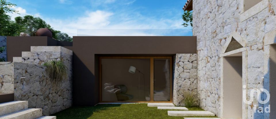 House T3 in Redinha of 249 m²