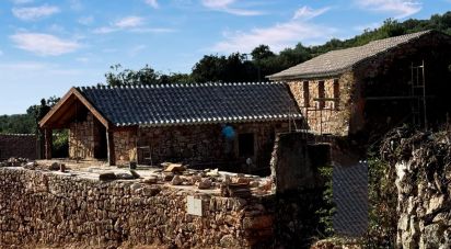 House T3 in Redinha of 249 m²