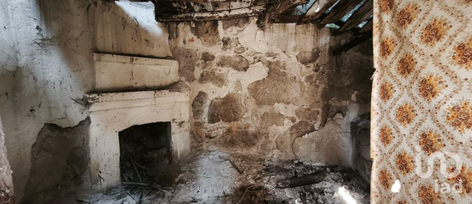 Maison T0 à Seixo da Beira de 186 m²