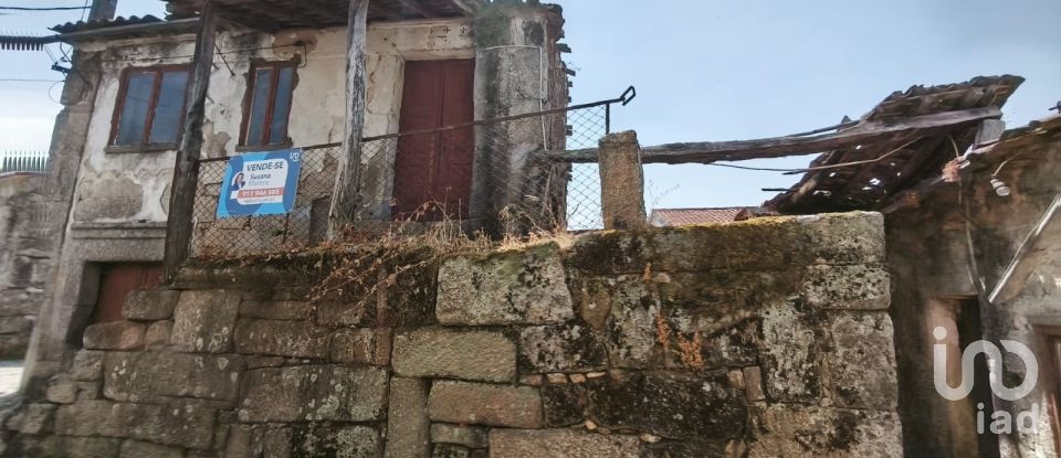 Maison T0 à Seixo da Beira de 186 m²