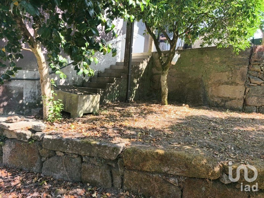 Maison rustique T5 à Travanca de Lagos de 620 m²