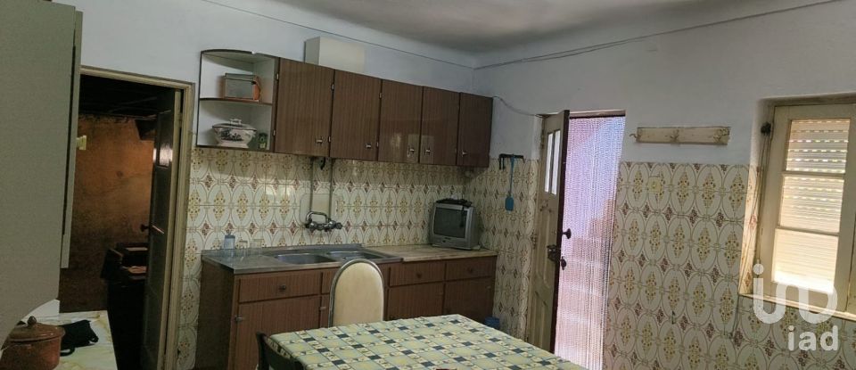 Maison rustique T5 à Travanca de Lagos de 620 m²