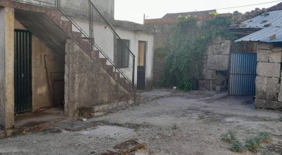 Maison T4 à Canas de Senhorim de 176 m²