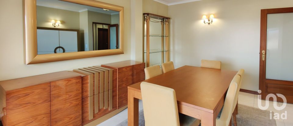 Apartamento T2 em São Mamede de Infesta e Senhora da Hora de 97 m²