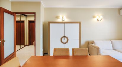 Appartement T2 à São Mamede de Infesta e Senhora da Hora de 97 m²