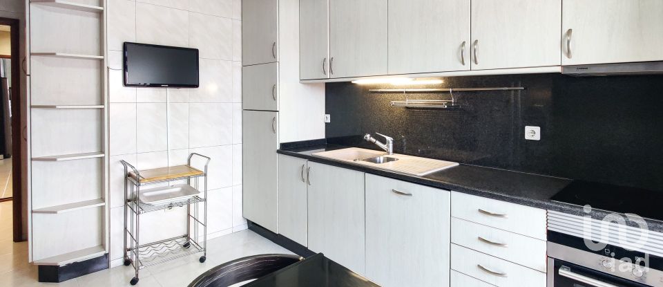 Apartamento T2 em São Mamede de Infesta e Senhora da Hora de 97 m²