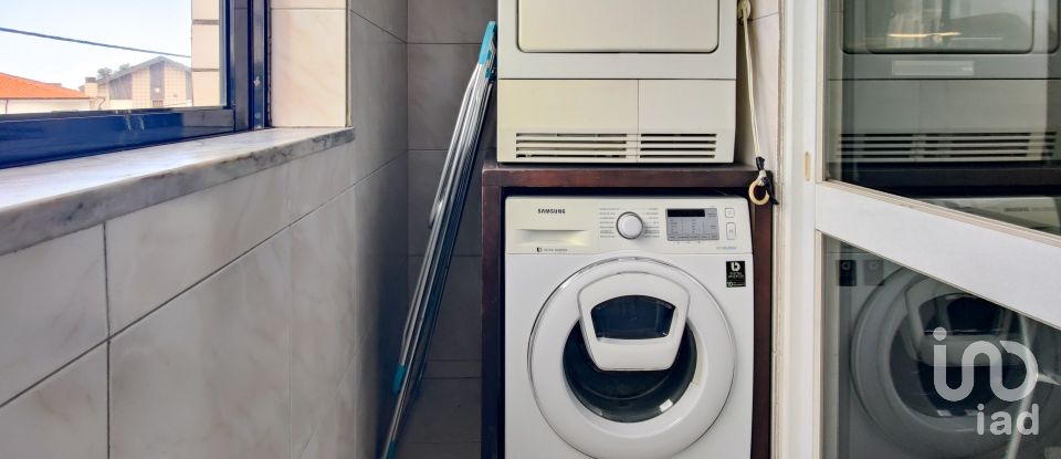 Apartamento T2 em São Mamede de Infesta e Senhora da Hora de 97 m²