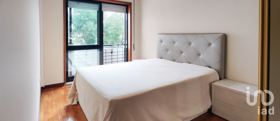 Apartamento T2 em São Mamede de Infesta e Senhora da Hora de 97 m²