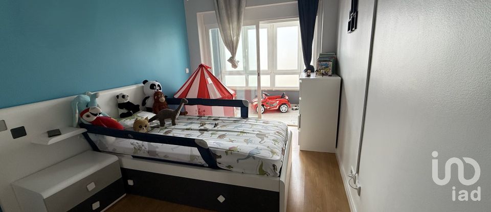 Apartamento T3 em Almada, Cova da Piedade, Pragal e Cacilhas de 95 m²