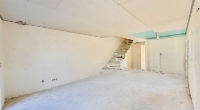 House T3 in Fernão Ferro of 130 m²