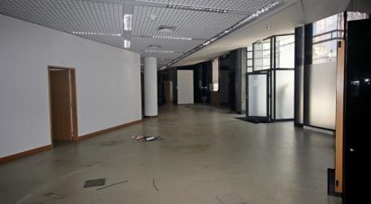 Boutique/Local commercial à Santarém (Marvila), Santa Iria Da Ribeira De Santarém, Santarém (São Salvador) E Santarém (São Nicolau) de 403 m²