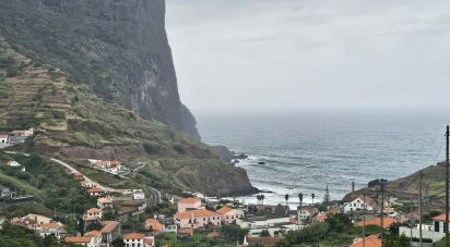 Terrain à Porto da Cruz de 610 m²